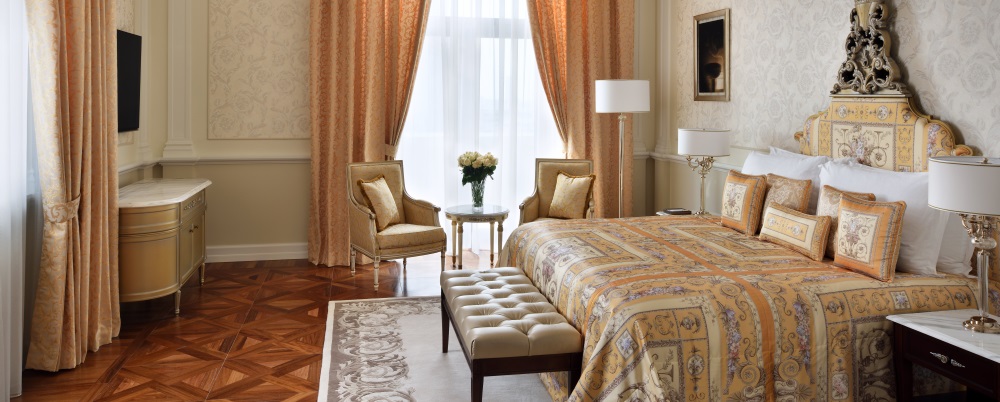 Image with missing alt attribute found on tophotels.ru