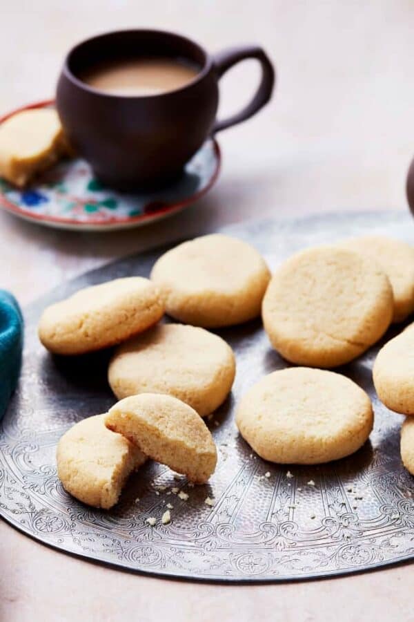 Almond Flour Cookies Featured Image