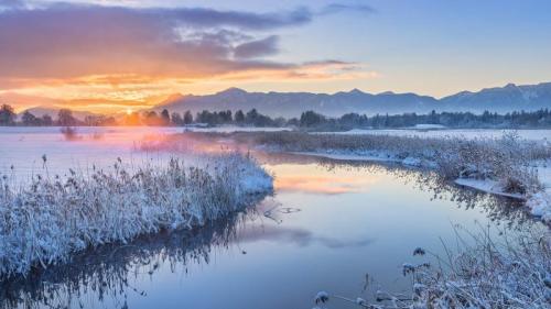 Sonnenaufgang an der Ach, Uffing am Staffelsee, Bayern, Deutschland (&copy; Reinhard Schmid/Huber Images/eStock Photo) Bing Everyday Wallpaper 2018-01-15 /tmp/UploadBeta6MlaAT [Bing Everyday Wall Paper 2018-01-15] url = http://www.bing.com/az/hprichbg/rb/AcheUffing_DE-DE9609573124_1920x1080.jpg  File Size (KB): 323.53 KB Last Modified: January 15 2018 00:00:04