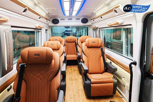 7 Seater Tempo Traveller in Delhi