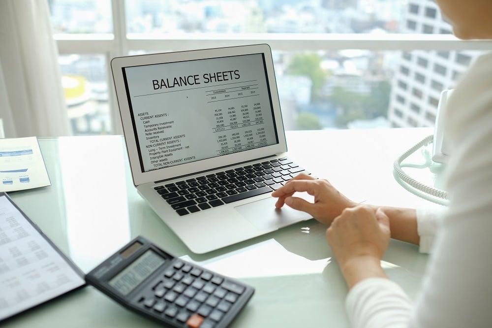 Accounting computer