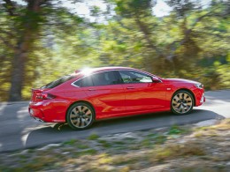 Test: Opel Insignia GSi 2.0 CDTI 8A 4x4 - sportovec se minul povol&aacute;n&iacute;m