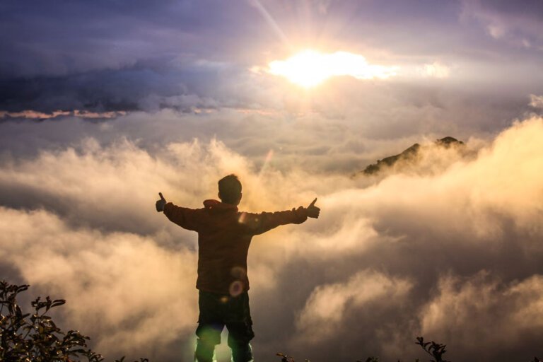 36 Enlightenment Quotes to Ignite Your Inner Light