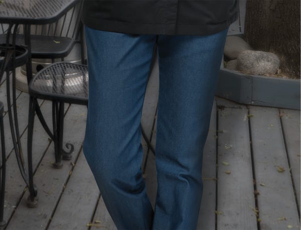 Image with missing alt attribute found on chefworks.com