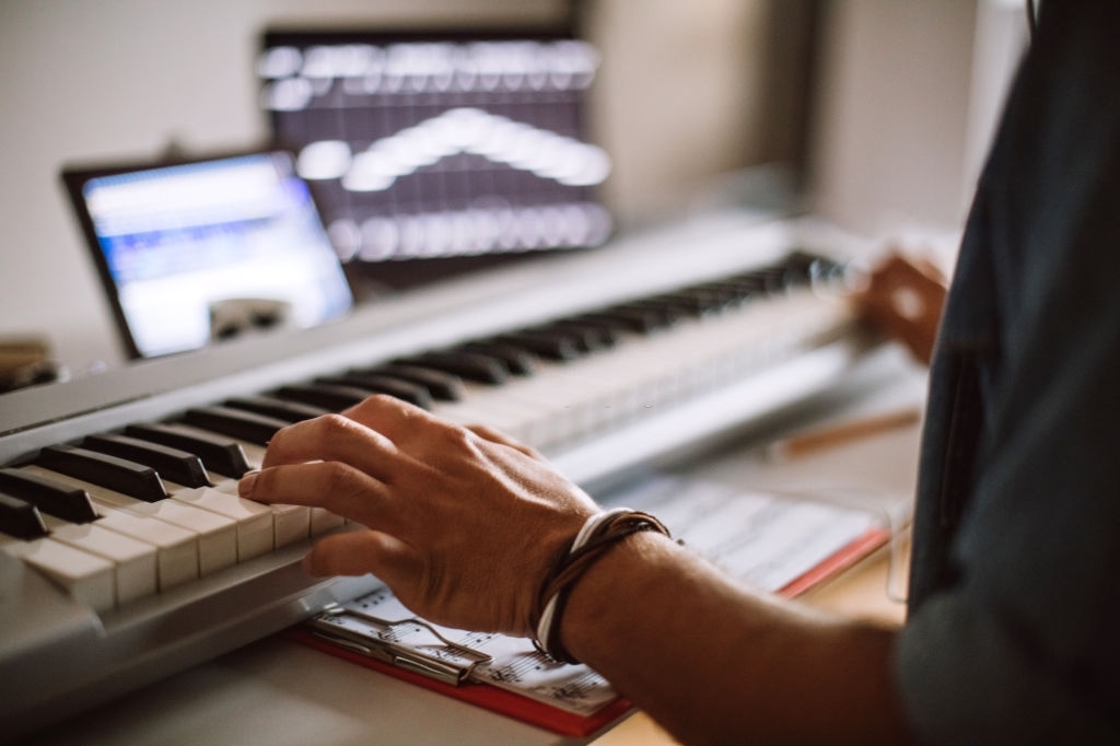 Image with missing alt attribute found on clavier-de-piano.com