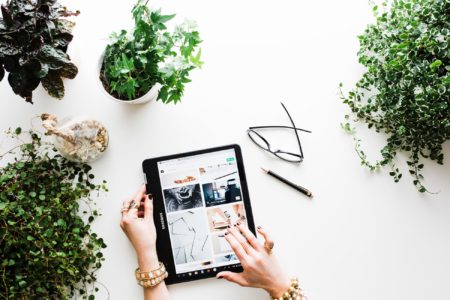 Image with missing alt attribute found on designer-daily.com