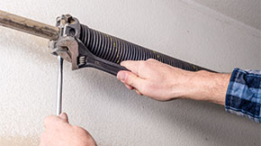 Image with missing alt attribute found on doormaster.ca