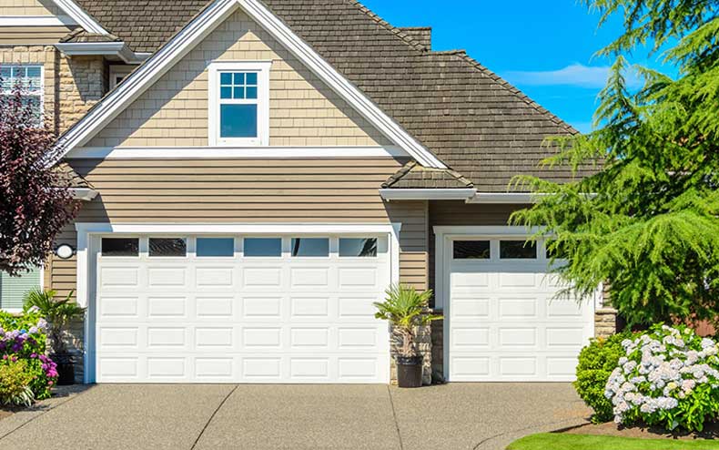Image with missing alt attribute found on doormaster.ca