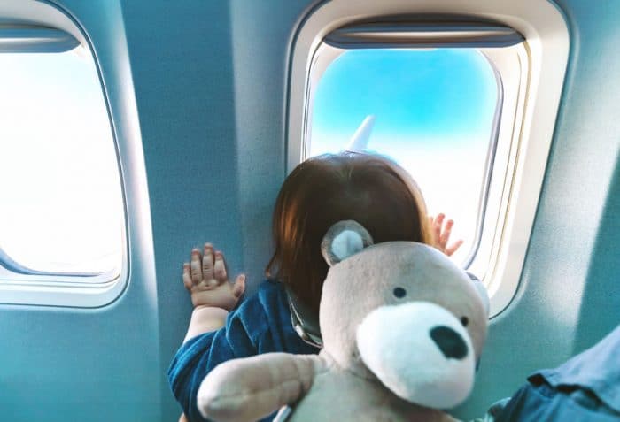 japan airlines beb&eacute; a bordo