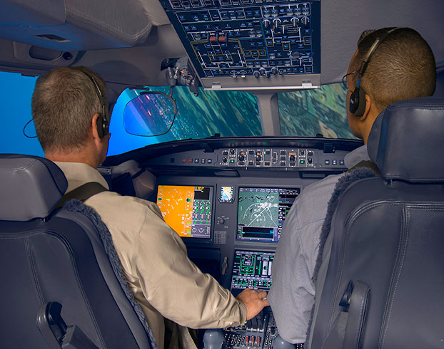Image with missing alt attribute found on flightsafety.com