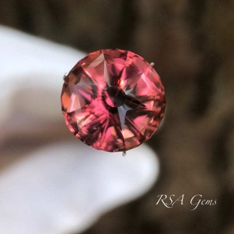 Image with missing alt attribute found on gemsociety.org
