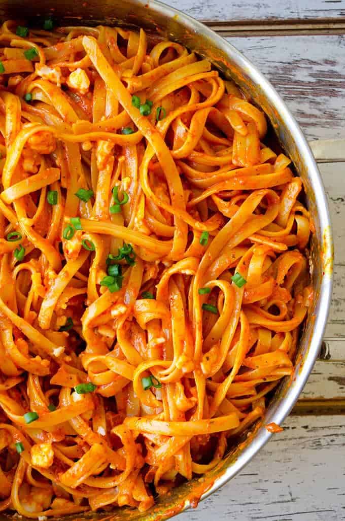 Fettuccine with Creamy Tomato Sauce | giverecipe.com | #pasta