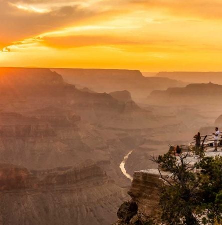Image with missing alt attribute found on grandcanyonlodges.com