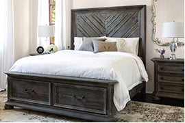 Image with missing alt attribute found on livingspaces.com