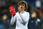 France victorious in Deschamp's 100th match