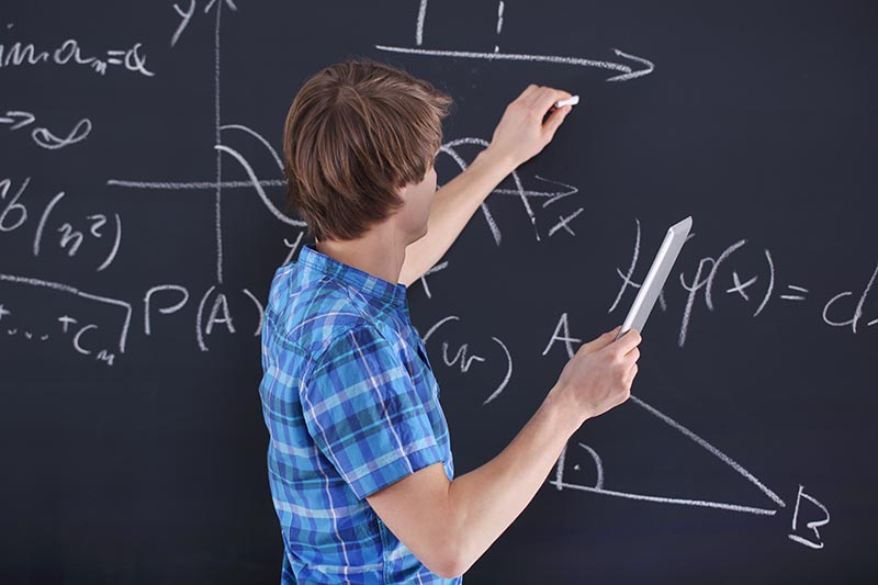 Image with missing alt attribute found on payforonlineclasses.com