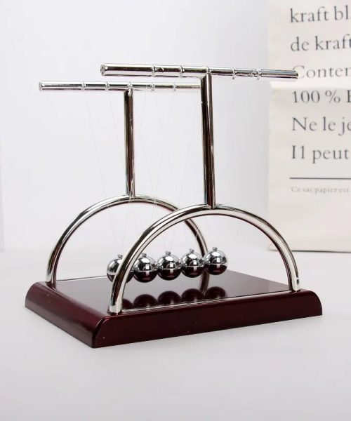 pendule-de-newton-ancienne-1
