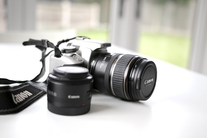 Image with missing alt attribute found on redbrain.shop