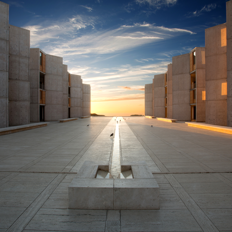 Salk-Courtyard-Sunset-767-panel