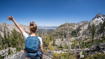 reasons why people travel