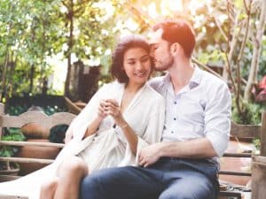 Image with missing alt attribute found on youqueen.com