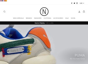 How noirfonce.eu looks like on a tablet such as an iPad.