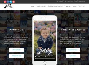 How phfy.pics looks like on a tablet such as an iPad.
